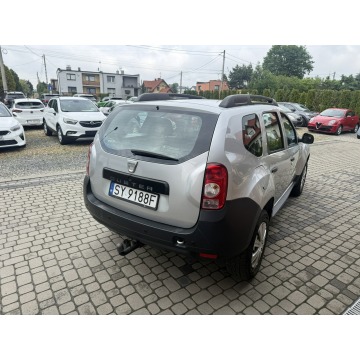 Dacia Duster  SUV 2011,  1.6 benzyna+LPG - Na sprzedaż za 17 900 zł - Orzech - zdjęcie 7