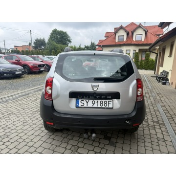 Dacia Duster  SUV 2011,  1.6 benzyna+LPG - Na sprzedaż za 17 900 zł - Orzech - zdjęcie 8