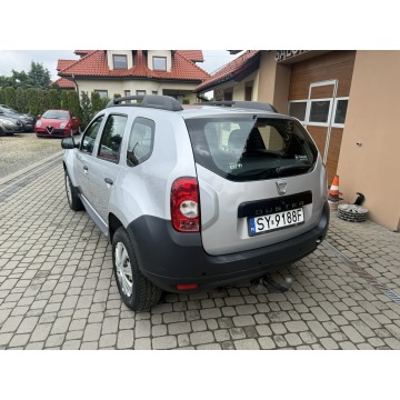 Dacia Duster  SUV 2011,  1.6 benzyna+LPG - Na sprzedaż za 17 900 zł - Orzech - zdjęcie 9