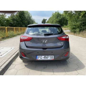 Hyundai i30  Hatchback 2016,  1.4 benzyna - Na sprzedaż za 34 999 zł - Gostyń - zdjęcie 5
