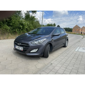 Hyundai i30  Hatchback 2016,  1.4 benzyna - Na sprzedaż za 34 999 zł - Gostyń - zdjęcie 3