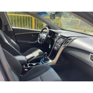 Hyundai i30  Hatchback 2016,  1.4 benzyna - Na sprzedaż za 34 999 zł - Gostyń - zdjęcie 8