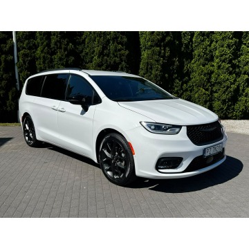 Chrysler Pacifica  Minivan/Van 2024,  3.6 benzyna, automat - Na sprzedaż za 152 000 zł - Baranowo - zdjęcie 2