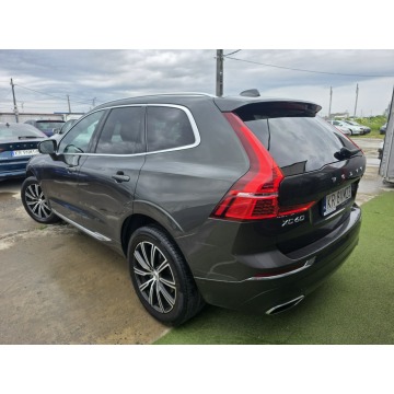 Volvo   SUV 2021,  2.0 diesel, automat - Na sprzedaż za 129 900 zł - Kraków - zdjęcie 7