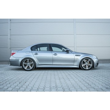BMW M5  Sedan/Limuzyna 2006,  5.0 benzyna, automat - Na sprzedaż za 133 777 zł - Ropczyce - zdjęcie 6