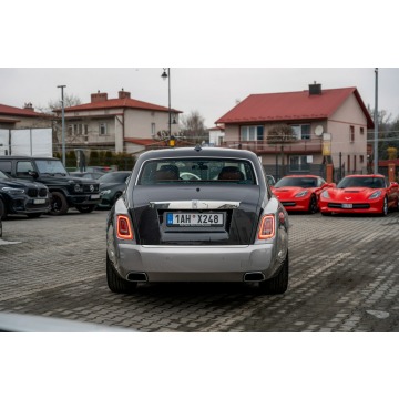 Rolls-Royce   Sedan/Limuzyna 2021,  6.7 benzyna, automat - Na sprzedaż za 1 777 777 zł - Ropczyce - zdjęcie 7