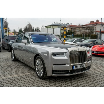 Rolls-Royce   Sedan/Limuzyna 2021,  6.7 benzyna, automat - Na sprzedaż za 1 777 777 zł - Ropczyce - zdjęcie 11