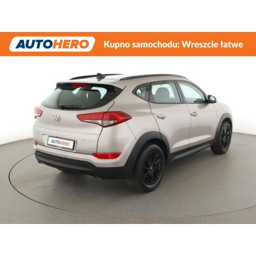 Hyundai Tucson  SUV 2016,  1.7 diesel - Na sprzedaż za 49 100 zł - Warszawa - zdjęcie 7