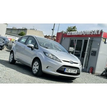 Ford Fiesta - Benzyna Zarejestrowany Ubezpieczony