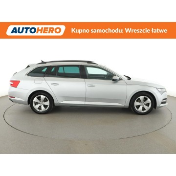 Skoda Superb  Kombi 2020,  1.4 hybryda, automat - Na sprzedaż za 70 000 zł - Warszawa - zdjęcie 10