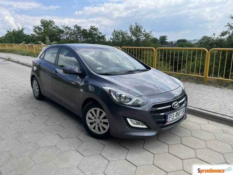 Hyundai i30  Hatchback 2016,  1.4 benzyna - Na sprzedaż za 34 999 zł - Gostyń