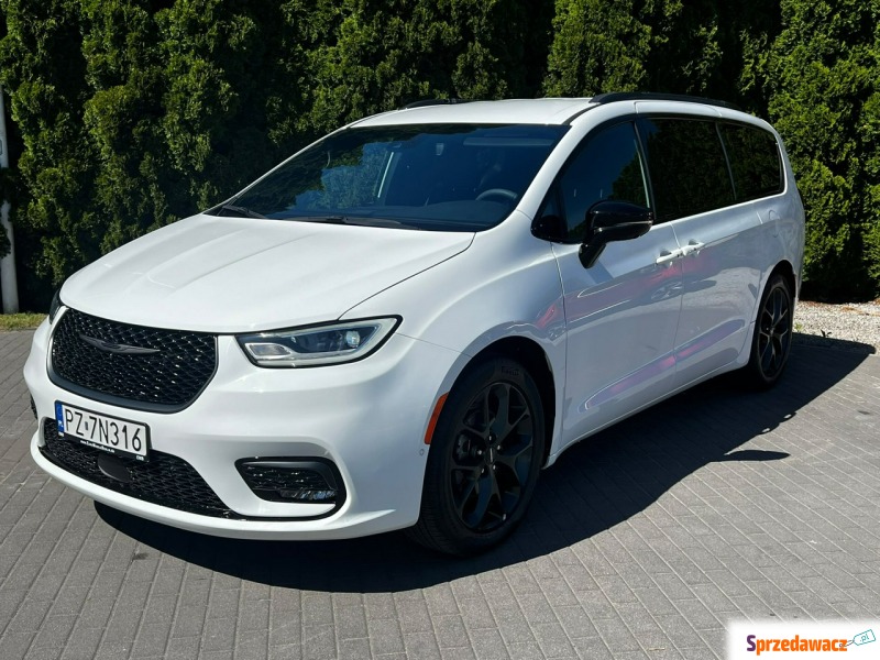 Chrysler Pacifica  Minivan/Van 2024,  3.6 benzyna, automat - Na sprzedaż za 152 000 zł - Baranowo