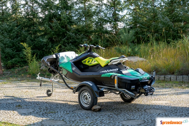 Seadoo SPARK TRIXX 2UP - SEA DOO SPARK TRIXX 2UP... - Pojazdy specjalistyczne - Ropczyce