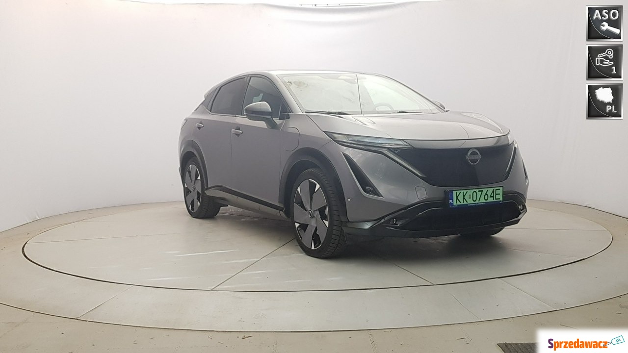 Nissan 2023