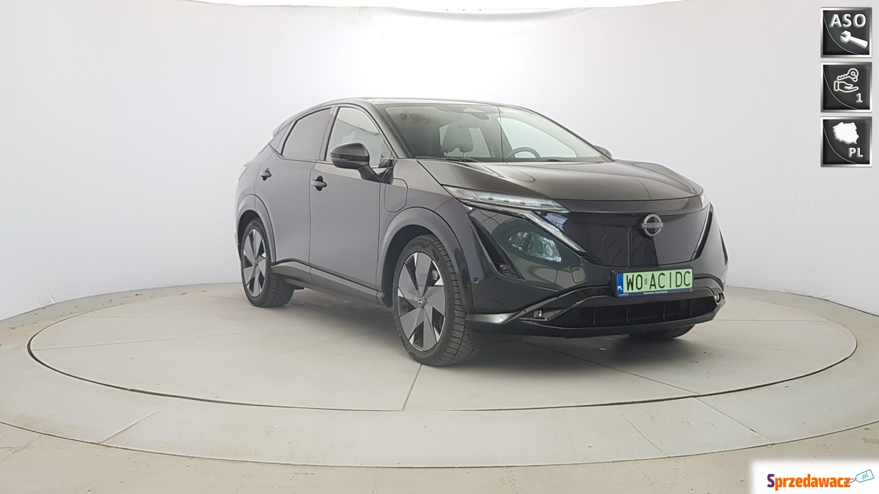 Nissan 2023