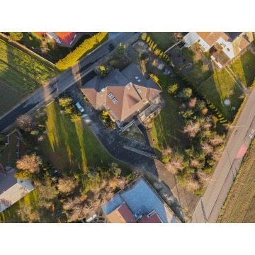 Sprzedam dom Gogolin - ,  pow.  285 m2,  działka:   3909 m2 - zdjęcie 8
