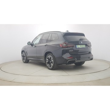 BMW iX3  SUV 2023 elektryczny, automat - Na sprzedaż za 179 850 zł - Warszawa - zdjęcie 5