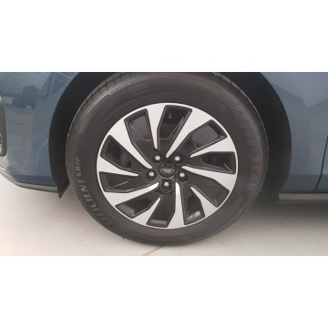 Ford Focus 2023,  1.0 benzyna - Na sprzedaż za 65 800 zł - Warszawa - zdjęcie 12