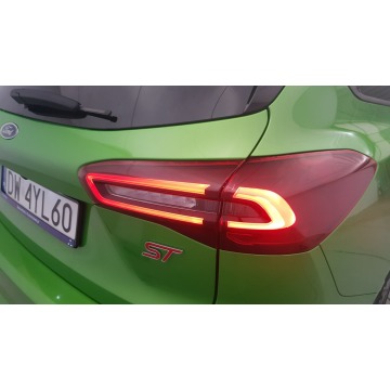 Ford Focus  Kombi 2024,  2.3 benzyna, automat - Na sprzedaż za 134 850 zł - Warszawa - zdjęcie 11