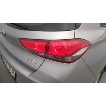 Hyundai i30 2022,  1.0 benzyna - Na sprzedaż za 57 850 zł - Warszawa - zdjęcie 12