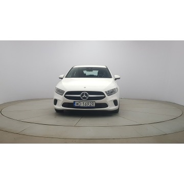 Mercedes - Benz A-klasa  Hatchback 2022,  1.3 benzyna, automat - Na sprzedaż za 90 600 zł - Warszawa - zdjęcie 2