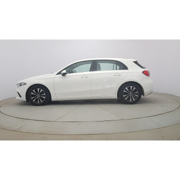 Mercedes - Benz A-klasa  Hatchback 2022,  1.3 benzyna, automat - Na sprzedaż za 97 850 zł - Warszawa - zdjęcie 4