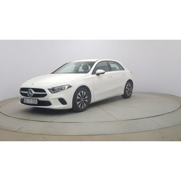 Mercedes - Benz A-klasa  Hatchback 2022,  1.3 benzyna, automat - Na sprzedaż za 97 850 zł - Warszawa - zdjęcie 3