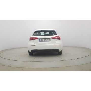 Mercedes - Benz A-klasa  Hatchback 2022,  1.3 benzyna, automat - Na sprzedaż za 97 850 zł - Warszawa - zdjęcie 6