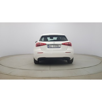 Mercedes - Benz A-klasa  Hatchback 2022,  1.3 benzyna, automat - Na sprzedaż za 92 850 zł - Warszawa - zdjęcie 6