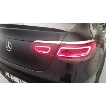 Mercedes - Benz GLC-klasa  SUV 2022,  2.0 benzyna, automat - Na sprzedaż za 189 850 zł - Warszawa - zdjęcie 12