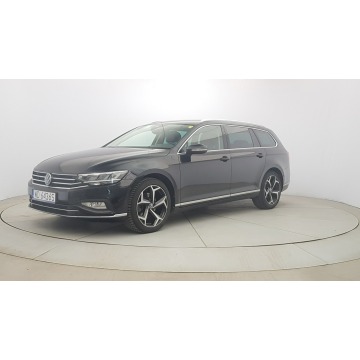 Volkswagen Passat 2022,  2.0 benzyna, automat - Na sprzedaż za 99 850 zł - Warszawa - zdjęcie 3