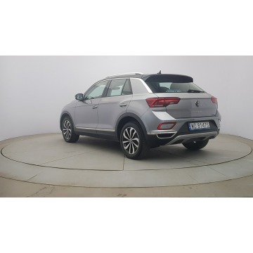 Volkswagen T-Roc  SUV 2022,  2.0 benzyna, automat - Na sprzedaż za 104 850 zł - Warszawa - zdjęcie 5