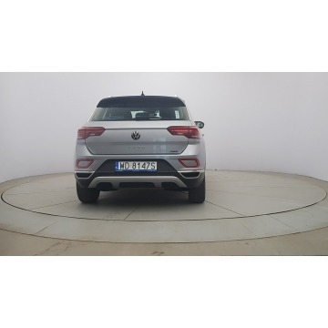 Volkswagen T-Roc  SUV 2022,  2.0 benzyna, automat - Na sprzedaż za 104 850 zł - Warszawa - zdjęcie 6