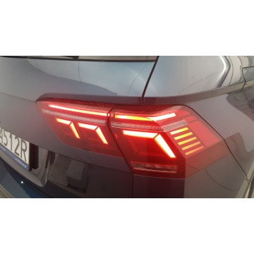 Volkswagen Tiguan  SUV 2023,  2.0 diesel, automat - Na sprzedaż za 99 850 zł - Warszawa - zdjęcie 12