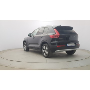 Volvo   SUV 2022,  2.0 benzyna, automat - Na sprzedaż za 103 850 zł - Warszawa - zdjęcie 5