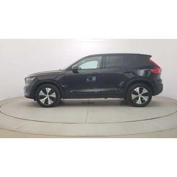 Volvo   SUV 2022,  2.0 benzyna, automat - Na sprzedaż za 103 850 zł - Warszawa - zdjęcie 4