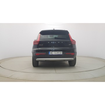 Volvo   SUV 2022,  2.0 benzyna, automat - Na sprzedaż za 103 850 zł - Warszawa - zdjęcie 6