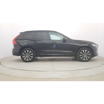 Volvo   SUV 2024,  2.0 benzyna, automat - Na sprzedaż za 189 850 zł - Warszawa - zdjęcie 8