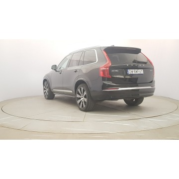 Volvo   SUV 2023,  2.0 diesel, automat - Na sprzedaż za 227 850 zł - Warszawa - zdjęcie 5