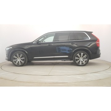 Volvo   SUV 2023,  2.0 diesel, automat - Na sprzedaż za 227 850 zł - Warszawa - zdjęcie 4