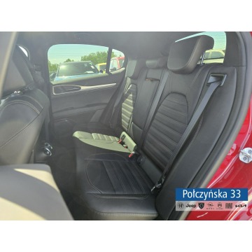 Alfa Romeo Stelvio  SUV 2025,  2.0 benzyna, automat - Na sprzedaż za 227 590 zł - Warszawa - zdjęcie 5