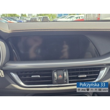 Alfa Romeo Stelvio  SUV 2025,  2.0 benzyna, automat - Na sprzedaż za 227 590 zł - Warszawa - zdjęcie 10