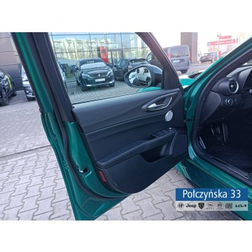 Alfa Romeo Giulia  Sedan/Limuzyna 2025,  2.9 benzyna, automat - Na sprzedaż za 399 890 zł - Warszawa - zdjęcie 10