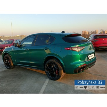 Alfa Romeo Stelvio  SUV 2025,  2.9 benzyna, automat - Na sprzedaż za 424 690 zł - Warszawa - zdjęcie 2