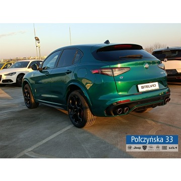 Alfa Romeo Stelvio  SUV 2025,  2.9 benzyna, automat - Na sprzedaż za 424 690 zł - Warszawa - zdjęcie 3