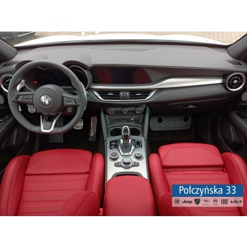 Alfa Romeo Stelvio  SUV 2025,  2.0 benzyna, automat - Na sprzedaż za 246 890 zł - Warszawa - zdjęcie 3