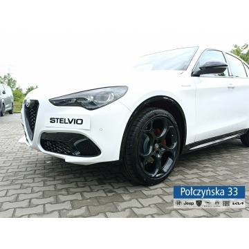 Alfa Romeo Stelvio  SUV 2025,  2.0 benzyna, automat - Na sprzedaż za 246 890 zł - Warszawa - zdjęcie 6