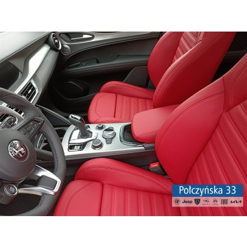 Alfa Romeo Stelvio  SUV 2025,  2.0 benzyna, automat - Na sprzedaż za 246 890 zł - Warszawa - zdjęcie 5