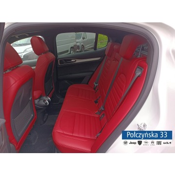 Alfa Romeo Stelvio  SUV 2025,  2.0 benzyna, automat - Na sprzedaż za 246 890 zł - Warszawa - zdjęcie 11