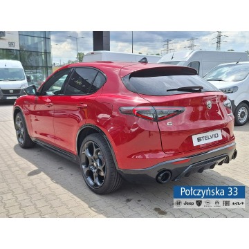 Alfa Romeo Stelvio  SUV 2025,  2.0 benzyna, automat - Na sprzedaż za 239 890 zł - Warszawa - zdjęcie 3